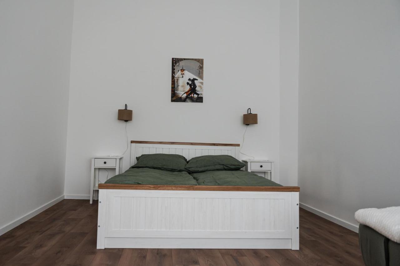 Volenter Lux Apartment Uno 바야 외부 사진