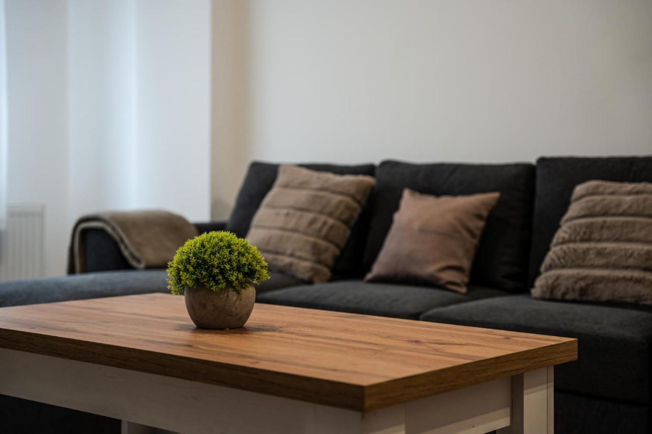 Volenter Lux Apartment Uno 바야 외부 사진