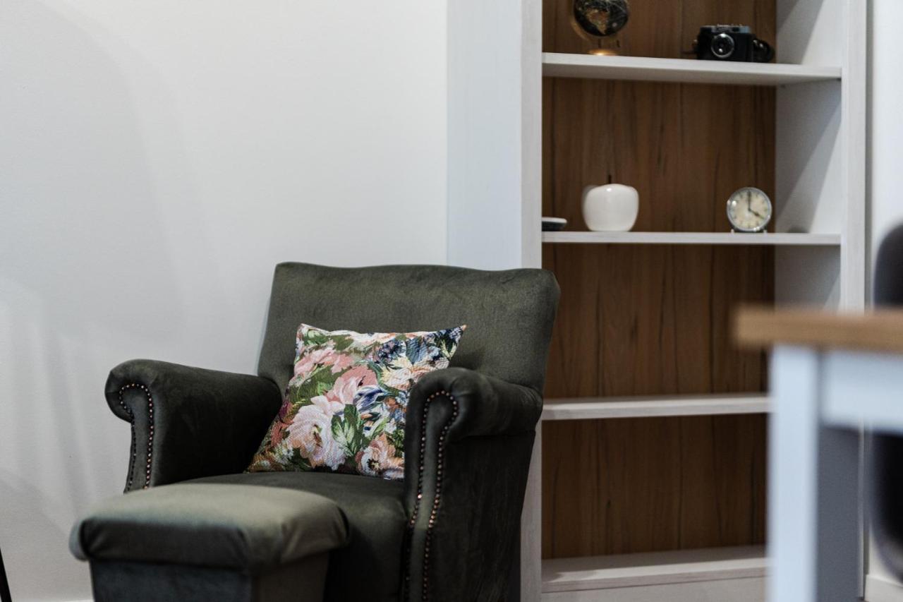 Volenter Lux Apartment Uno 바야 외부 사진