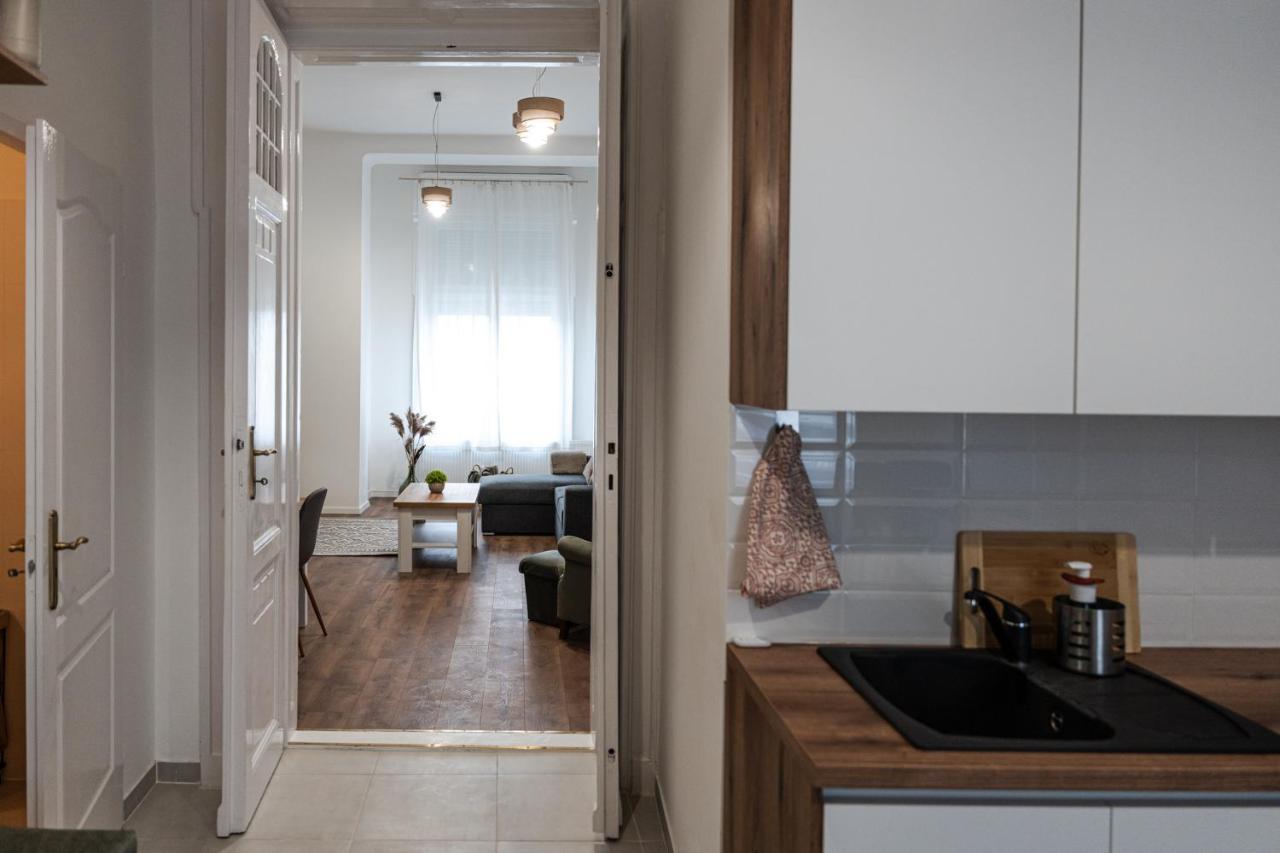 Volenter Lux Apartment Uno 바야 외부 사진